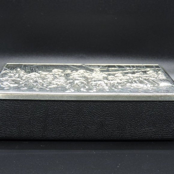 Vintage Daher Co. Rembrandt Metal Lid / Plastic Storage Trinket Box - Picture 3 of 10